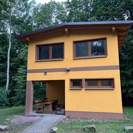 Ferienhaeuser Vom Freizeitpark Possen