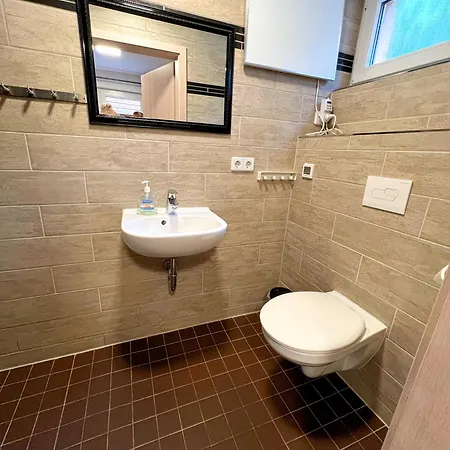 Ferienhaeuser Vom Freizeitpark Possen