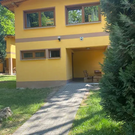 Ferienhaeuser Vom Freizeitpark Possen Сasa de vacaciones
